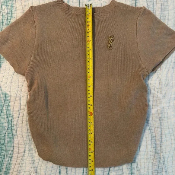 Trendy knitted crop top - Picture 2 of 4